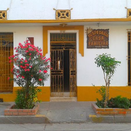Hospederia Casa Familiar Hotel Santa Marta  Exterior photo